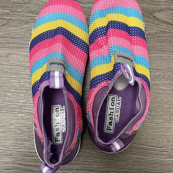 Fashion Casual Women’s casual striped colors breathable mesh sneakers size 7.5 - Picture 7 of 9